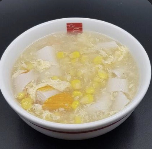 Sopa de maíz con palitos de mar